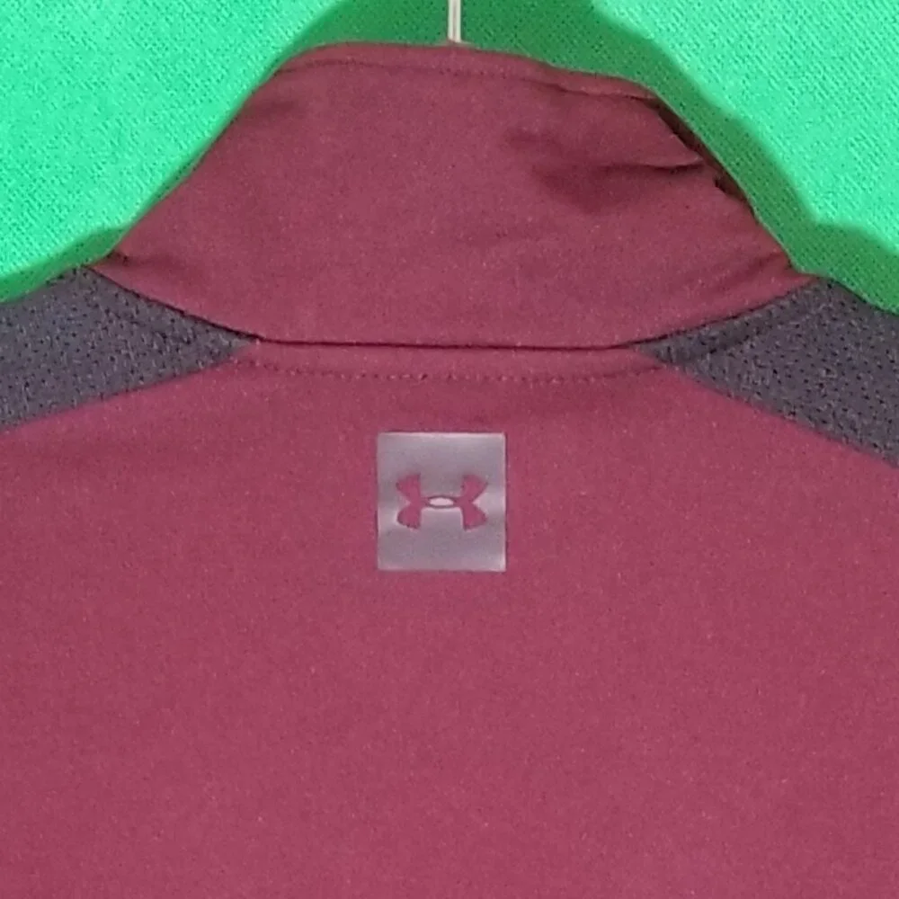 Under Armour Men Medium Fitted Maroon Black‎ Full Zip Light Jacket Pockets